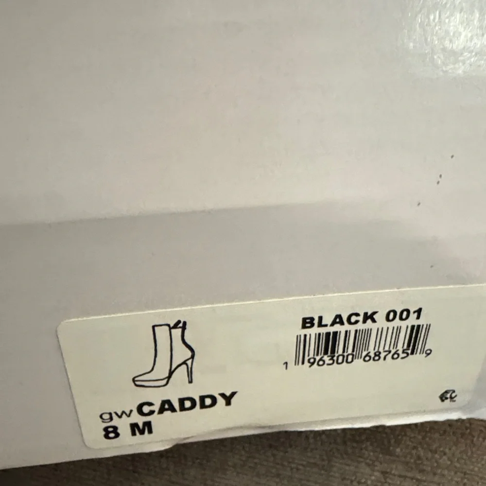 🔘Guess “caddy” Elegant Black Leather Women's platform ankle Boots - Picture 6 of 6